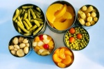 4 lý do nên “tránh xa” thực phẩm đóng hộp