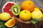 Khi nào không nên ăn trái cây họ cam quýt?