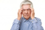 Những dưỡng chất bảo vệ mắt khi về già