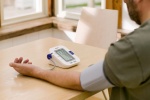Có nên tự theo dõi huyết áp tại nhà không?
