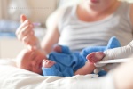 Mẹ bầu có nên thực hiện sàng lọc sơ sinh cho con sau sinh?