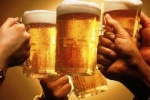 Bộ Y tế đề xuất ghi cảnh báo sức khỏe lên sản phẩm bia rượu