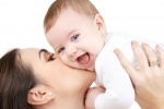 Lactoferrin – kháng thể trong sữa mẹ giúp tăng đề kháng cho trẻ
