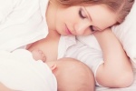 Cách hay giúp mẹ bầu “sữa về ướt áo”