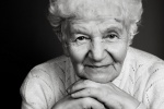 Khoa học chứng minh: 5 cách giúp phụ nữ kéo dài tuổi thọ