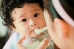 5 câu hỏi thường gặp về vi chất dinh dưỡng cho trẻ sơ sinh