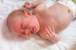 Các loại co giật thường gặp ở trẻ sơ sinh và trẻ nhỏ