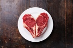 Ăn nhiều thịt đỏ có thể làm tăng nguy cơ suy tim cấp tính