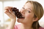 Ăn nhiều quả nho có thể giúp hỗ trợ điều trị ung thư ruột già