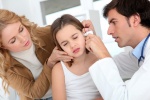 Cách đơn giản giúp điều trị nhiễm trùng tai ngay tại nhà
