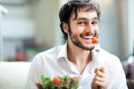 Nam giới ăn cà chua mỗi ngày có thể giảm nguy cơ ung thư da