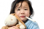 Viêm phổi do virus ở trẻ: Đừng nhầm với cảm lạnh!