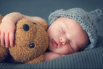 Trẻ sơ sinh cần ngủ bao nhiêu tiếng mỗi ngày? 