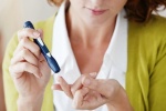 Người bệnh đái tháo đường làm gì để ngăn ngừa nhiễm trùng đường tiết niệu?