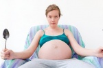 Infographic: Không nên ăn gì khi muốn có thai?