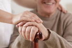 5 điều cần biết về các phương pháp hỗ trợ điều trị Parkinson