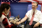 Tân Đại sứ Mỹ lần đầu tiên tham gia hiến máu tại Việt Nam