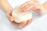 Bơ hạt mỡ tốt cho làn da của bạn thế nào?