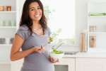 Bà bầu cần làm gì để thai nhi khỏe mạnh hơn?