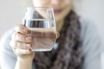 Uống nước kiềm/alkaline có tốt không?