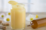 Sữa ong chúa và mật ong: Loại nào tốt hơn cho sức khỏe? 
