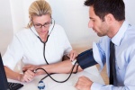 Tăng huyết áp có làm tăng nguy cơ đột quỵ?