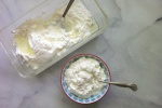 Tự làm sữa chua kiểu Hy Lạp: Ăn ngon lại tiết kiệm 