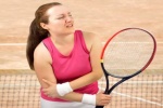 Chấn thương khuỷu tay tennis elbow: Điều trị thế nào?