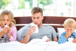 5 cách phòng ngừa cúm khi chăm sóc người bệnh