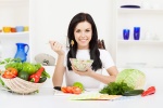 6 lời khuyên dinh dưỡng dành cho phụ nữ ngoài tuổi 40