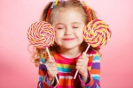 Ăn nhiều đồ ngọt có khiến trẻ bị kích động?