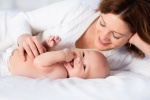 6 quan niệm sai lầm khi chăm sóc trẻ sơ sinh