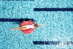 Cứ đi bơi là bị tiêu chảy: Phải làm sao?