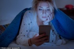 Dùng điện thoại nhiều vào ban đêm có thể làm tăng đường huyết