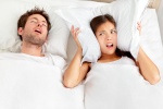8 lý do bất ngờ khiến bạn ngủ ngáy