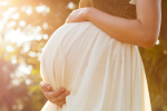 Phụ nữ mang thai tắm nắng có an toàn?
