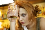 Phụ nữ uống rượu có khả năng cao mắc bệnh nguy hiểm