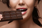 Video: Muốn giảm căng thẳng, hãy ăn chocolate!