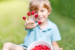 Mẹo hay giúp trẻ ăn nhiều trái cây lành mạnh hơn