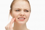 Chăm sóc răng nhạy cảm như thế nào?