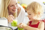 Cha mẹ nên cho trẻ uống bao nhiêu nước ép trái cây?