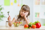 Nên dùng thực phẩm hay TPCN cải thiện hệ tiêu hóa cho con?