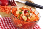 Salad cà rốt, táo – làm cực dễ, ăn cực ngon