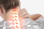 Nguyên nhân và cách giảm đau nhức cổ ở dân văn phòng