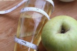 Giấm táo giúp giảm mỡ bụng: Sự thật thế nào?