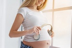 Nghe nhạc khi mang thai có thật sự tốt cho bé? 