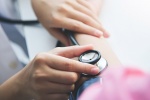 Huyết áp tăng cao: Làm sao để hạ và kiểm soát huyết áp?