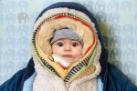 Trời lạnh có nên giữ trẻ khư khư ở trong nhà?