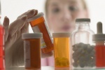 Những loại thuốc cần “thủ” sẵn trong nhà dịp Tết