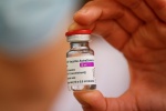 Việt Nam chính thức tiêm vaccine ngừa COVID-19 của AstraZeneca